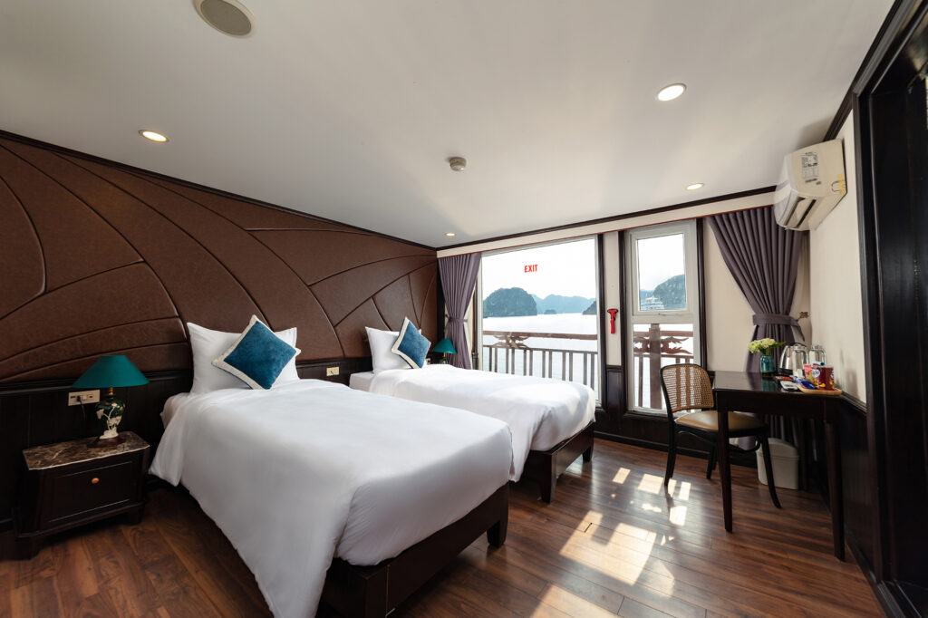 Junior Suite - Amanda Cruises Halong Bay