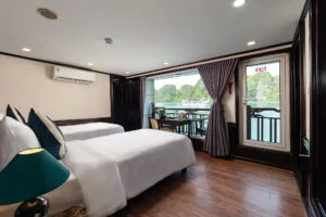 Senior Suite