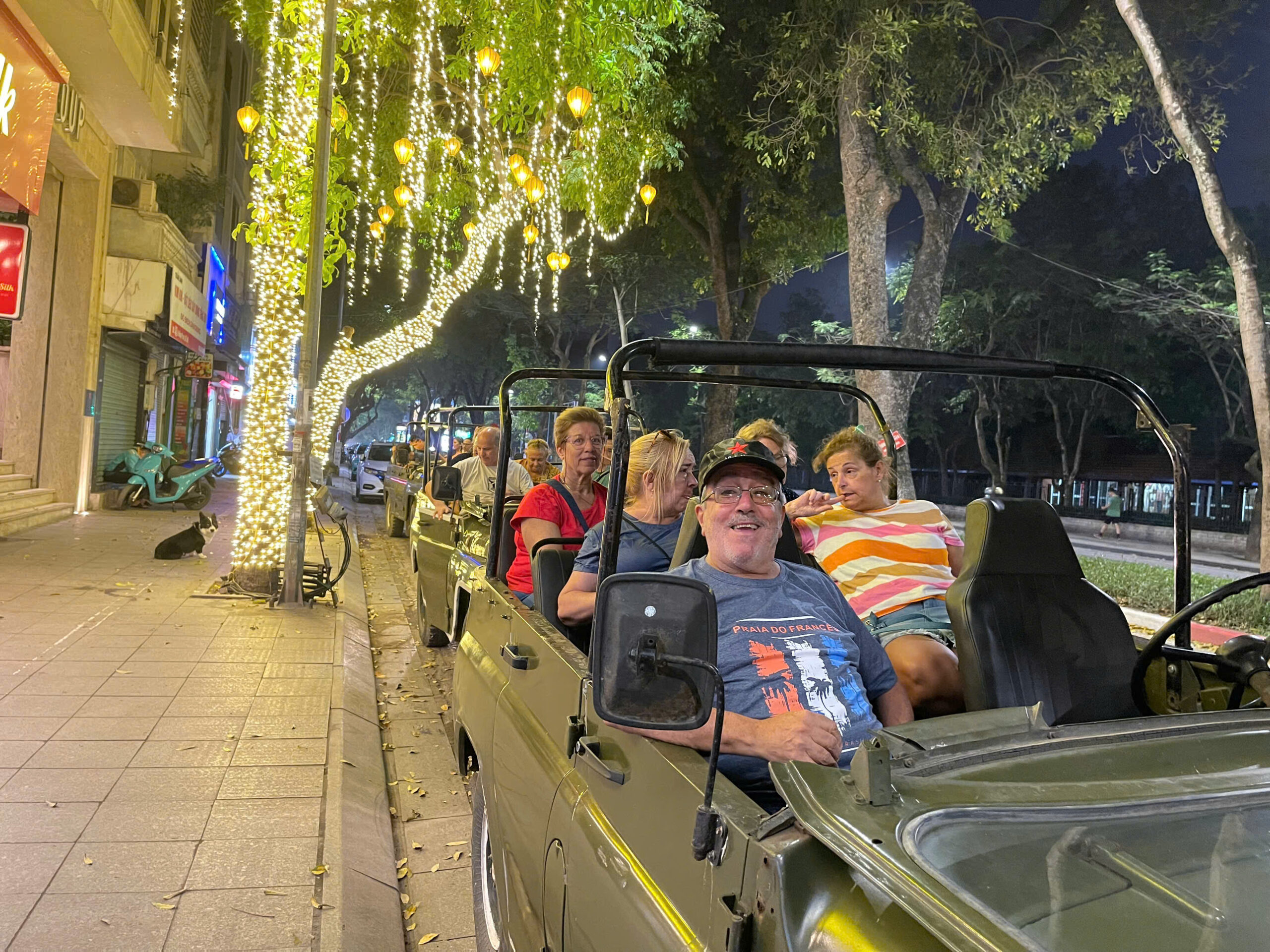 You are currently viewing Jeep Tours Hanoi: A Unique Way to Experience the Capital