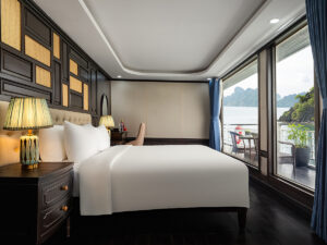 Pearl Triple Cabin